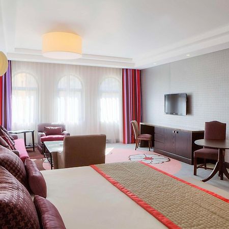 Hotel Sofitel Beirut Le Gabriel Esterno foto