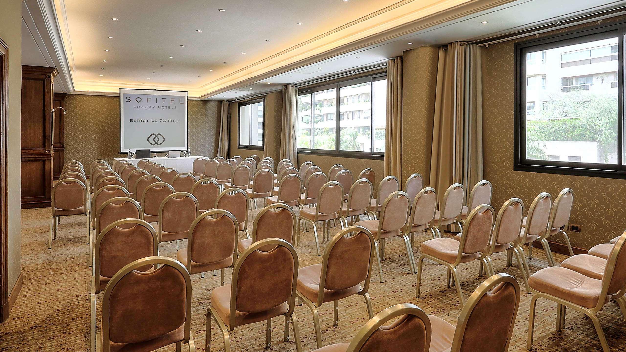 Hotel Sofitel Beirut Le Gabriel Esterno foto