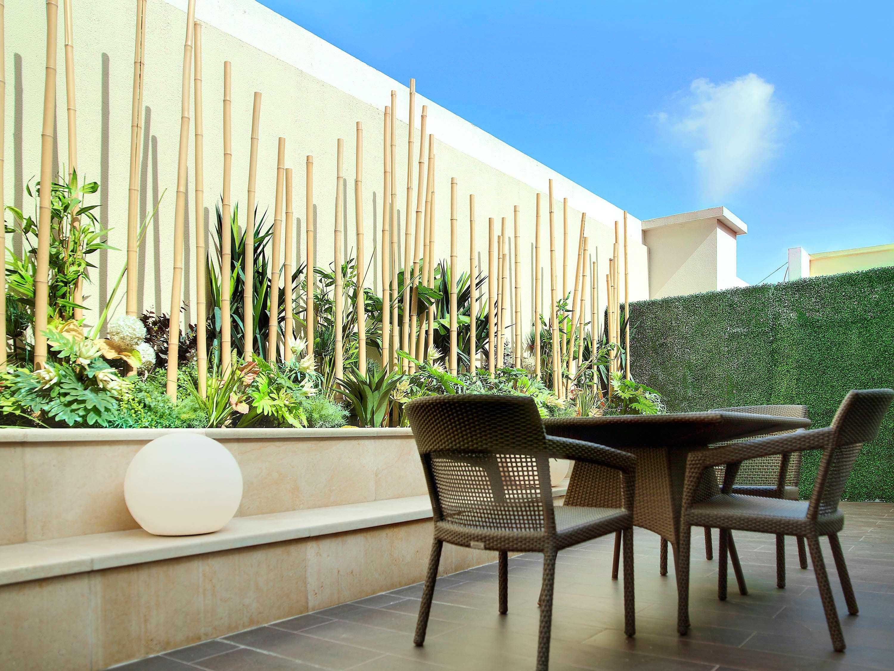 Hotel Sofitel Beirut Le Gabriel Esterno foto