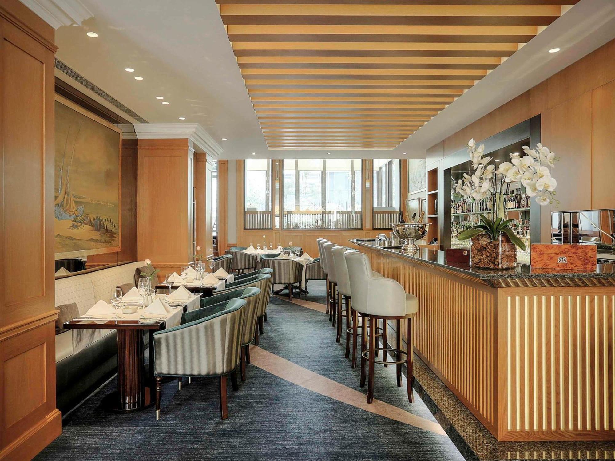 Hotel Sofitel Beirut Le Gabriel Esterno foto