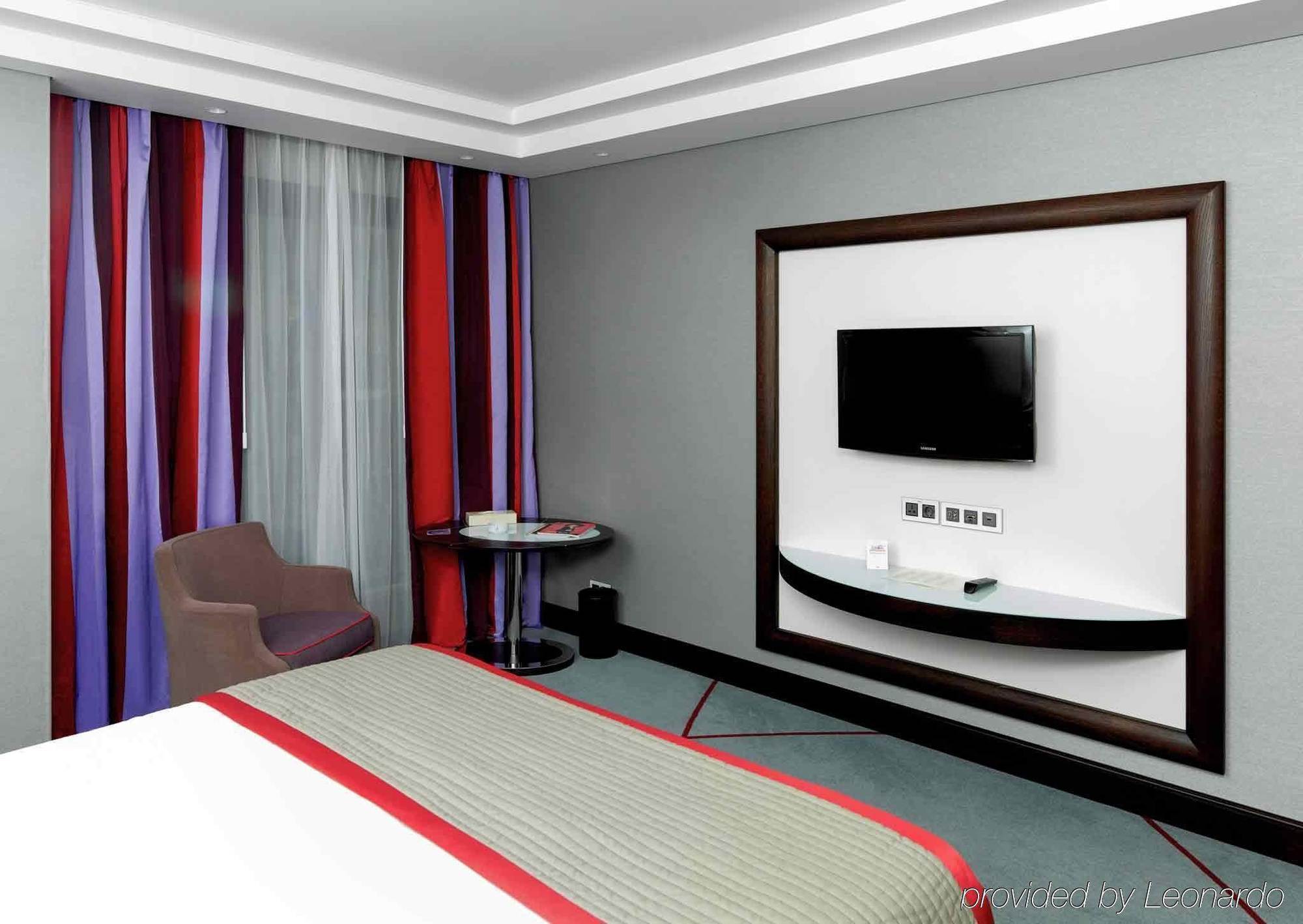 Hotel Sofitel Beirut Le Gabriel Esterno foto